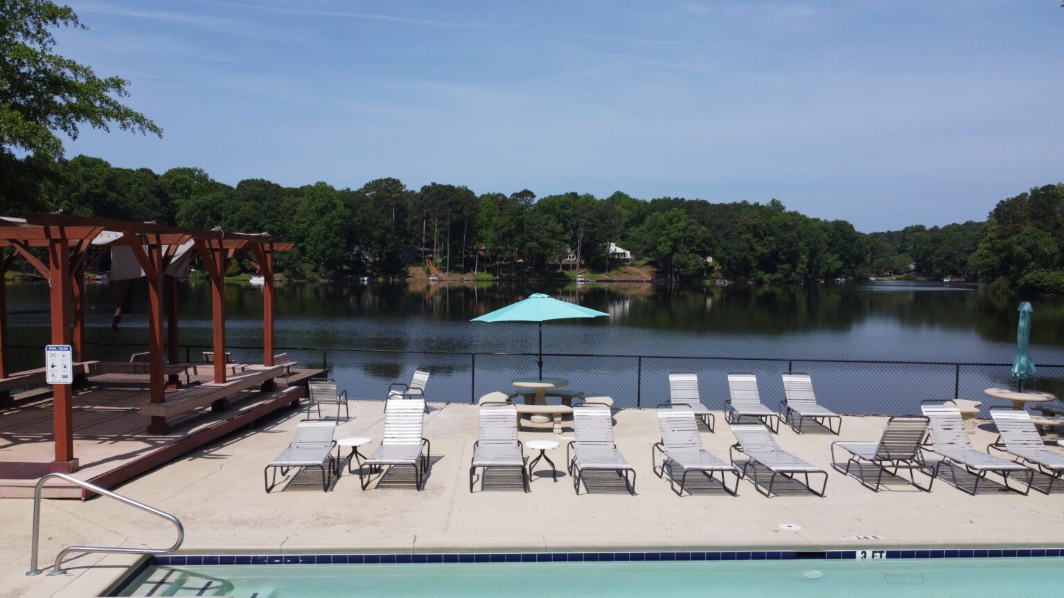 Cardinal Lake Civic Association Proud member of the Atlanta Audubon Society